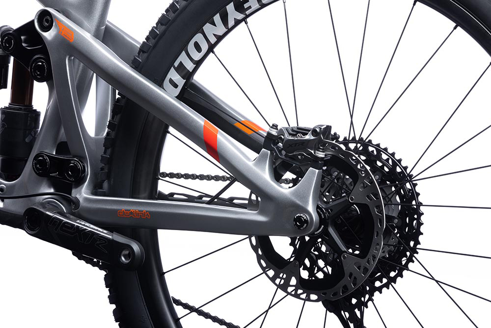 Pivot Cycles Firebird 29", MD, Ride SLX/XT-Kit, Fox Performance Elite Float X Shock, Alloy wh